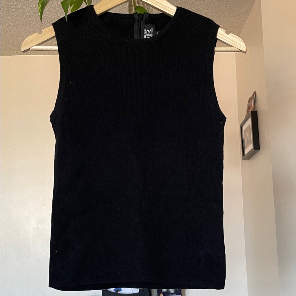 Black Sleeveless Vest